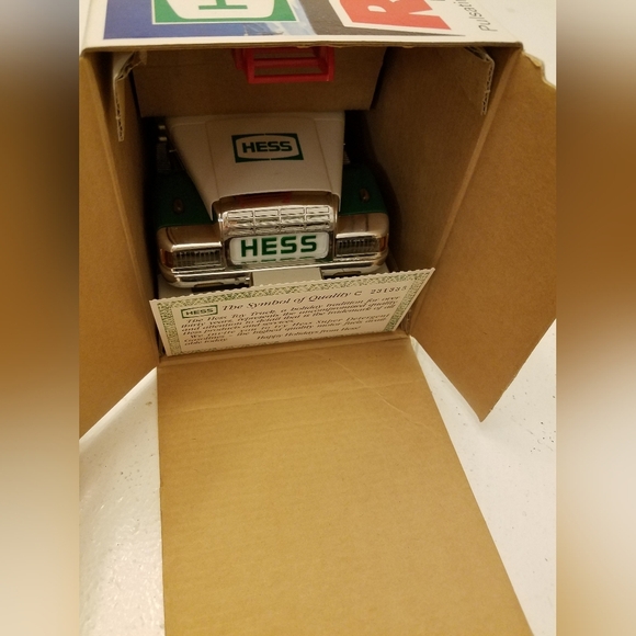 Hess 1994 Rescue Truck In Box - Picture 7 of 11